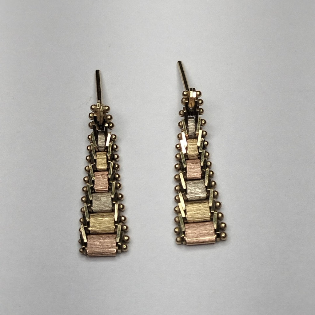 ARETES PAR. ORO. 14 K 2.4 GRMS (SEMINUEVO)