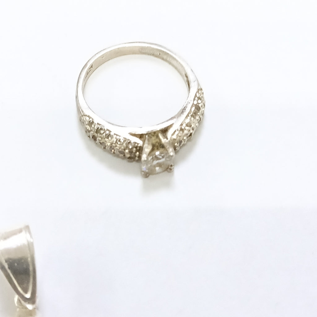 ANILLITO, CRUZ, ESCLAVA, SOLITARIO. PLATA. 17.2 GRMS (SEMINUEVO)