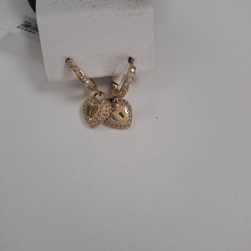 HUGGIES ORO 14K 2.8 (NUEVO)