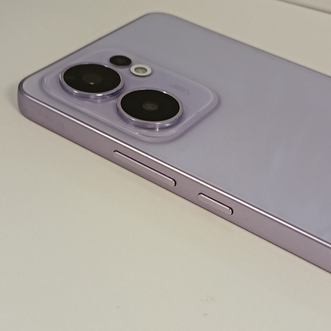 CELULAR OPPO  RENO 13F 5G CPH2699 (2025) 256 GB 12 GB RAM (SEMINUEVO)