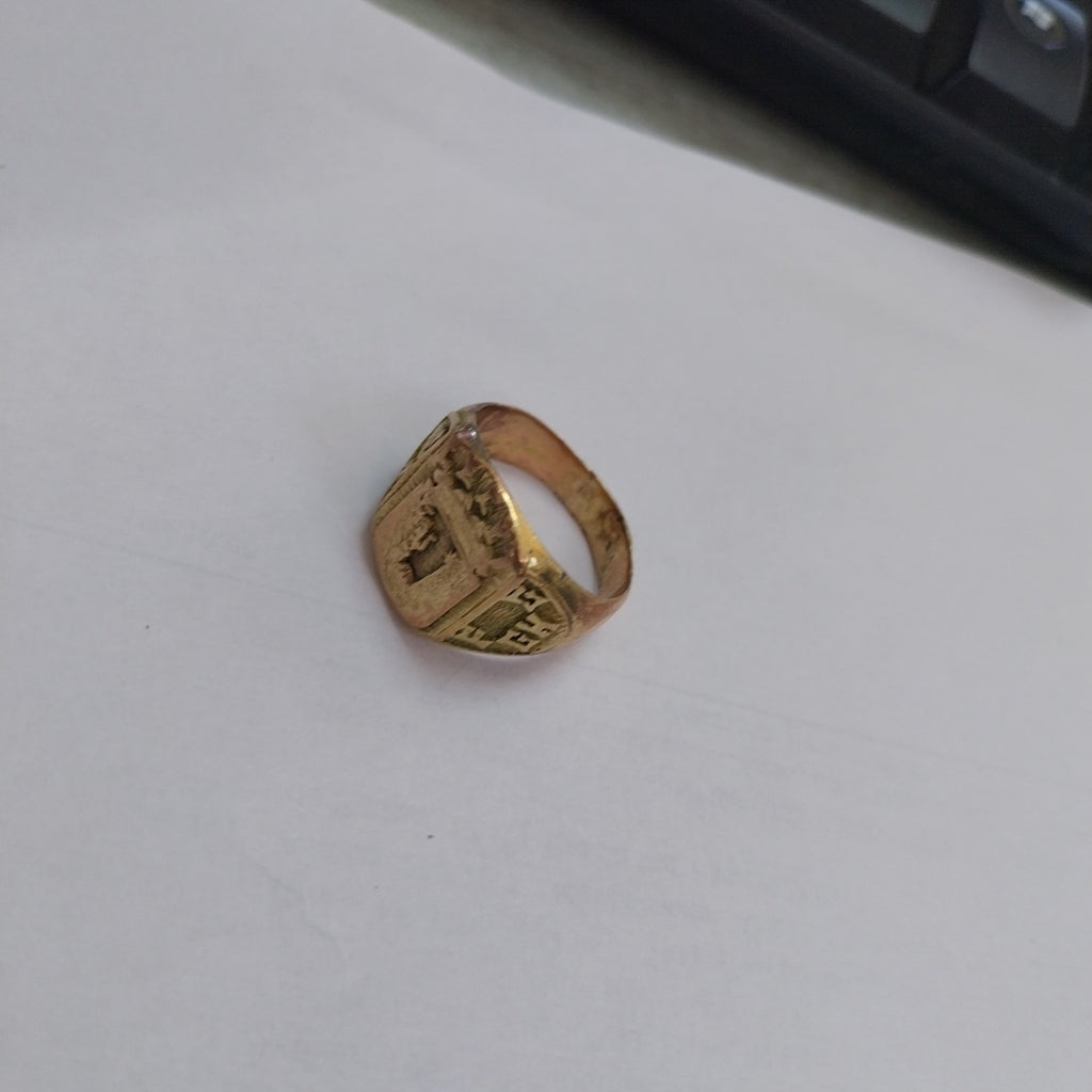 ANILLO. ORO. 10 K 10.2 GRMS (SEMINUEVO)
