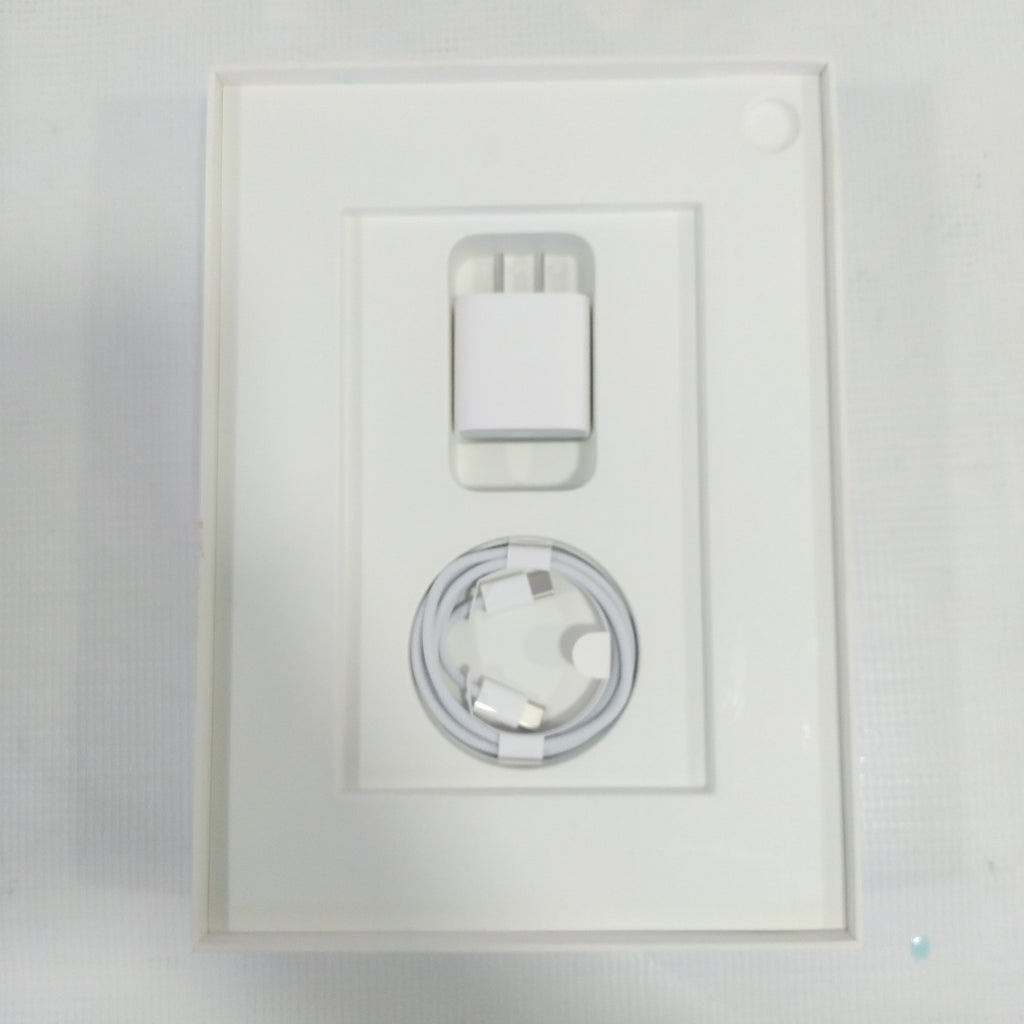 TABLETA APPLE IPAD A16 A3354 (2025) 128 GB 6 GB RAM (SEMINUEVO)