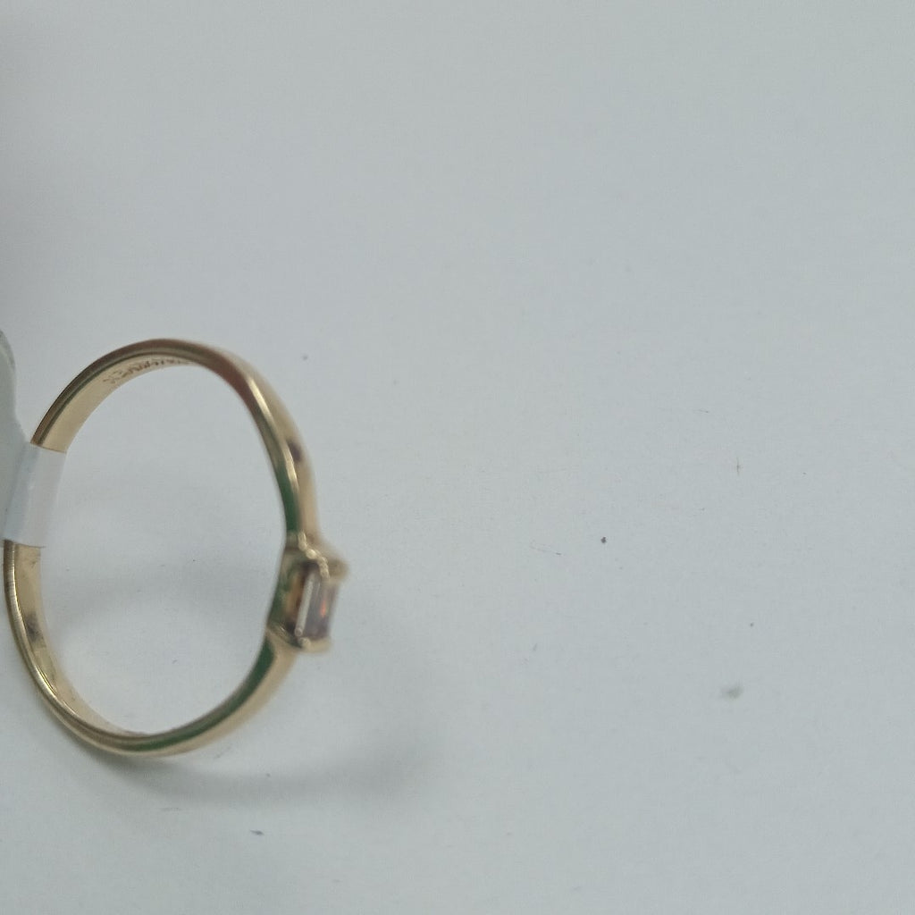 10193AND00065B2814 FRD12 ANILLO LISO CON CIRCONIA ESTILO BAGUETTE ORO 14K 1.4GRS (NUEVO)