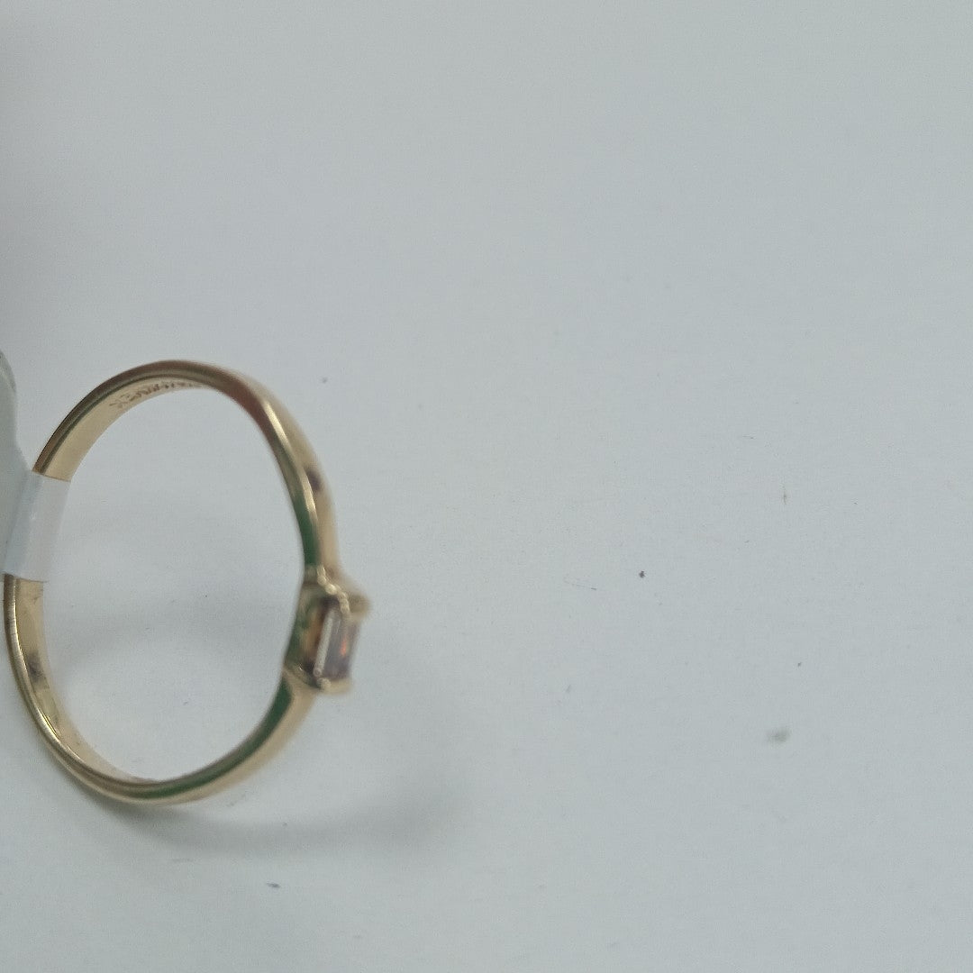 10193AND00065B2814 FRD12 ANILLO LISO CON CIRCONIA ESTILO BAGUETTE ORO 14K 1.4GRS (NUEVO)