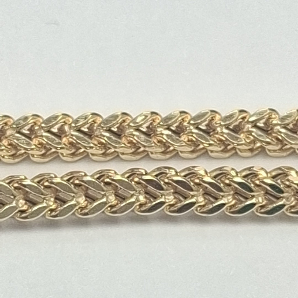 CADENA. ORO. 10 K 6.8 GRMS (SEMINUEVO)