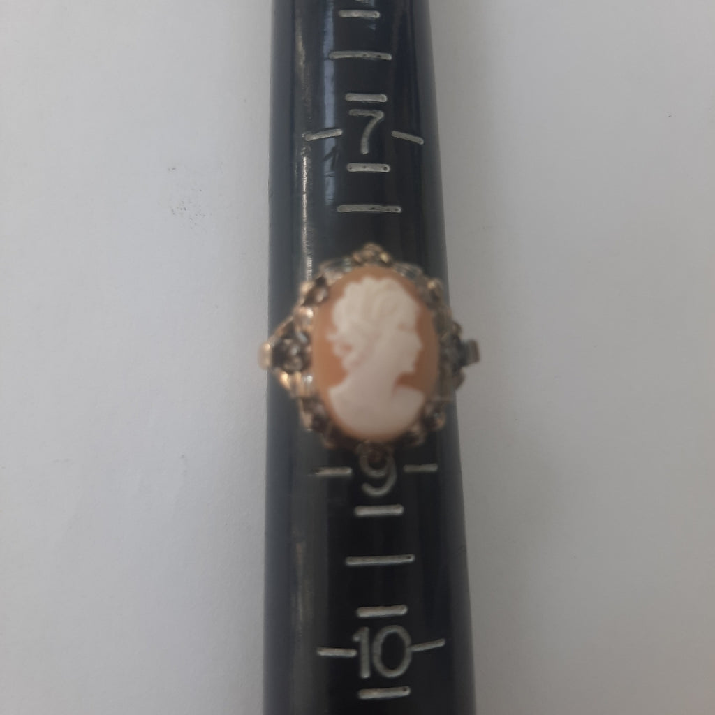 ANILLITO. ORO. 10 K 4.1 GRMS (SEMINUEVO)