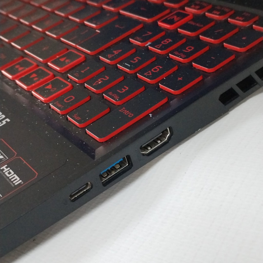 LAPTOP ACER NITRO 5 AN515-57-512P (2022) 512 GB SSD 8 GB RAM