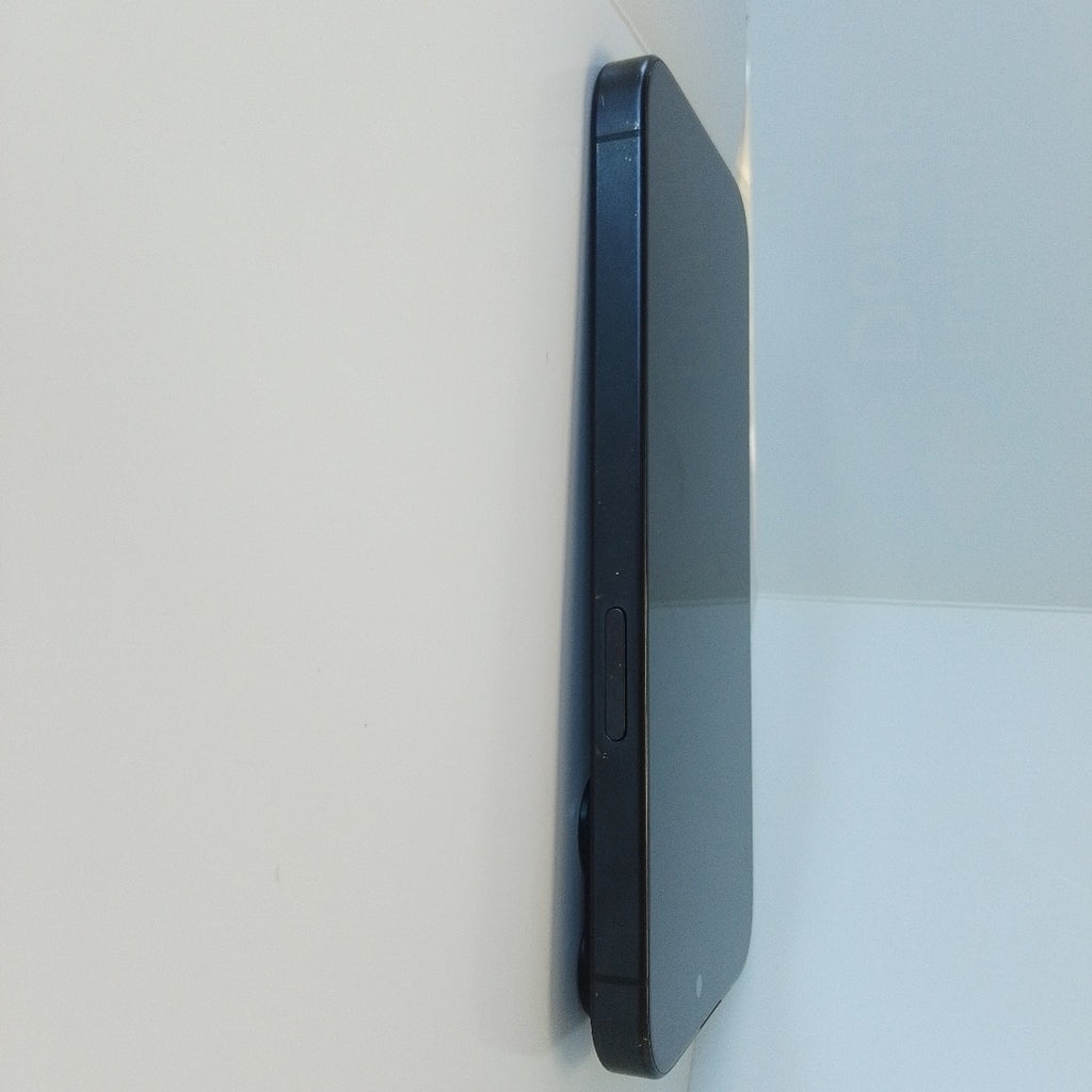 CELULAR APPLE IPHONE 15 PRO A3101 128 GB 8 GB RAM (SEMINUEVO)