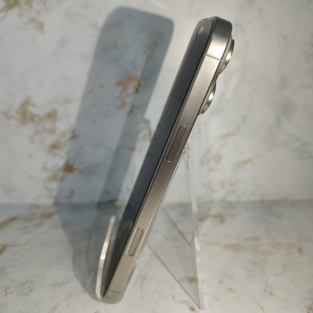 CELULAR APPLE IPHONE 16 PRO MAX A3295 (2024) 256 GB 8 GB RAM (SEMINUEVO)