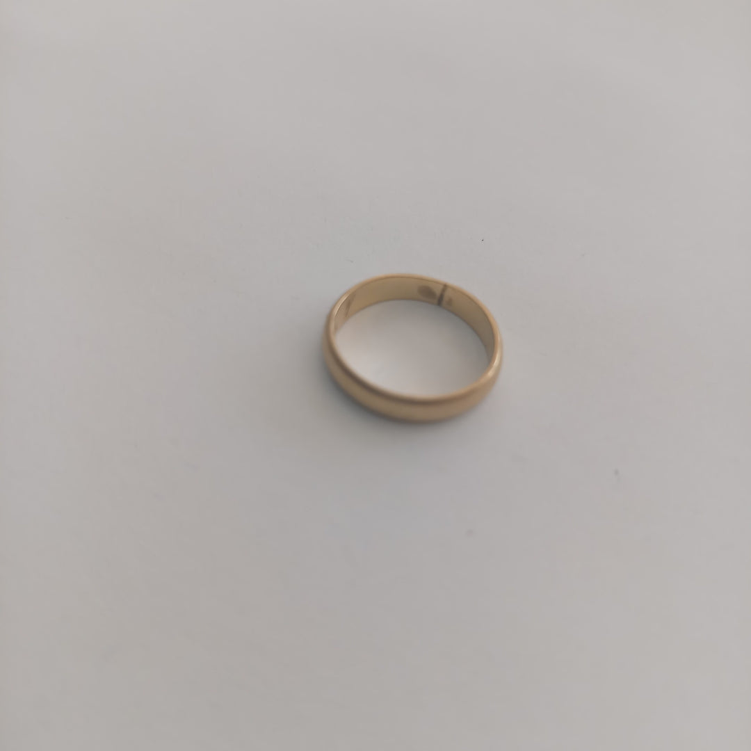 ARGOLLA. ORO. 14 K 2.8 GRMS (SEMINUEVO)