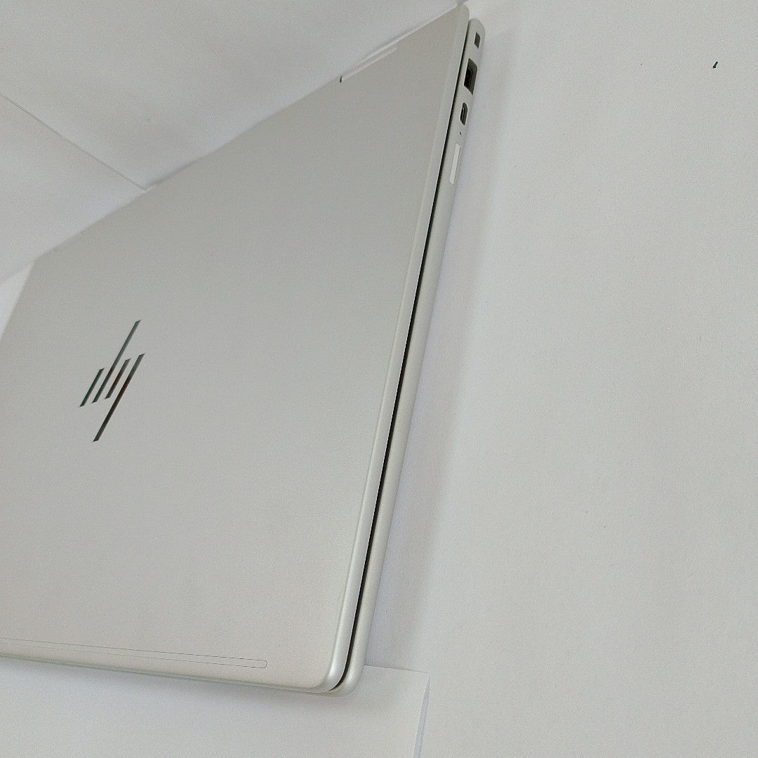 LAPTOP HP ELITE X360 1040 G11 (2 EN 1) (2024) 512 GB SSD 16 GB RAM (SEMINUEVO)