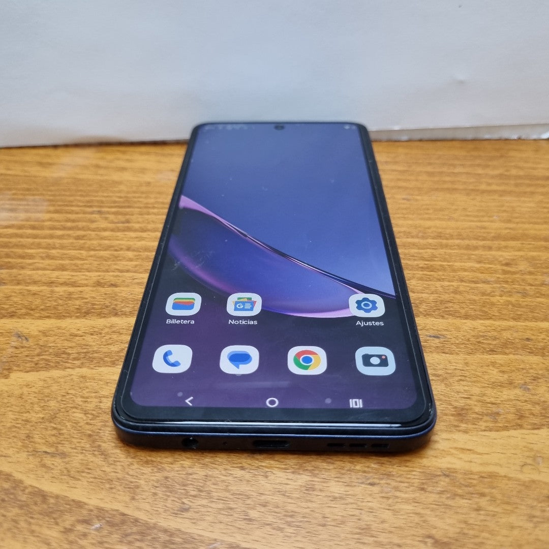 CELULAR MOTOROLA MOTO G84 XT2347-2 (2023) 256 GB 12 GB RAM (SEMINUEVO)
