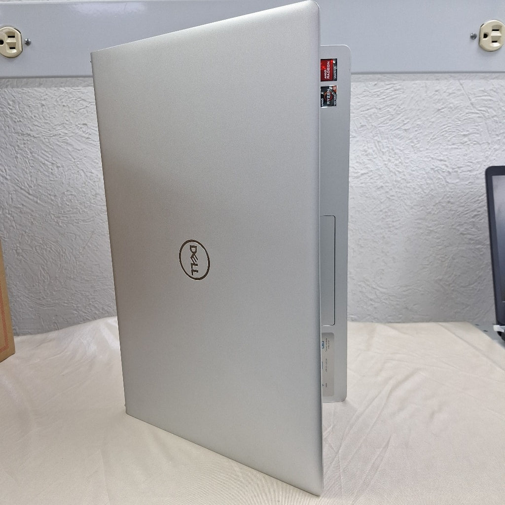 LAPTOP DELL INSPIRON 15 3535 (2024) 512 GB SSD 8 GB RAM (SEMINUEVO)