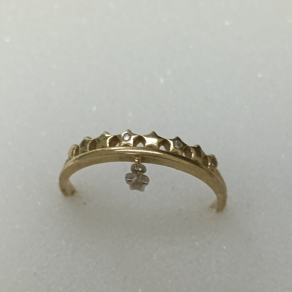 10024AND00070A1648 FRD6 ANILLO DE ESTRELLA CON ESTRELLA COLGANDO CON CIRCONIAS ORO 10K 1.4GRS (NUEVO)