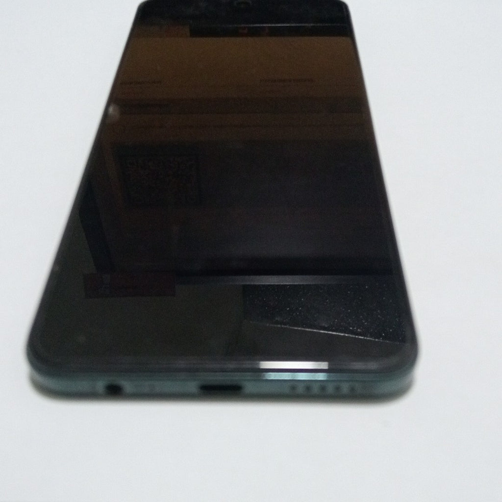 CELULAR VIVO Y28 V2352 256 GB 8 GB RAM (SEMINUEVO)