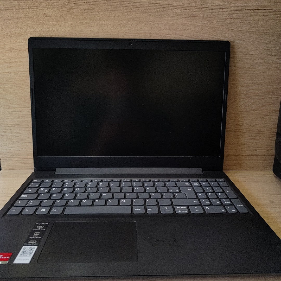 LAPTOP LENOVO IDEAPAD L340-15API (2022) 2 TB + 1 TB SSD 8 GB RAM (SEMINUEVO)