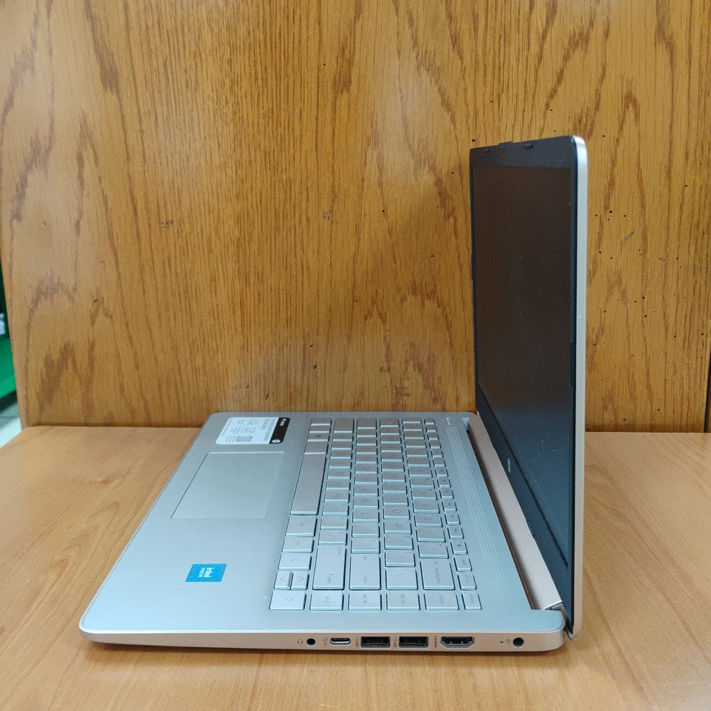 LAPTOP HP 14-DQ0762DX (2024) 128 GB SSD 4 GB RAM (SEMINUEVO)