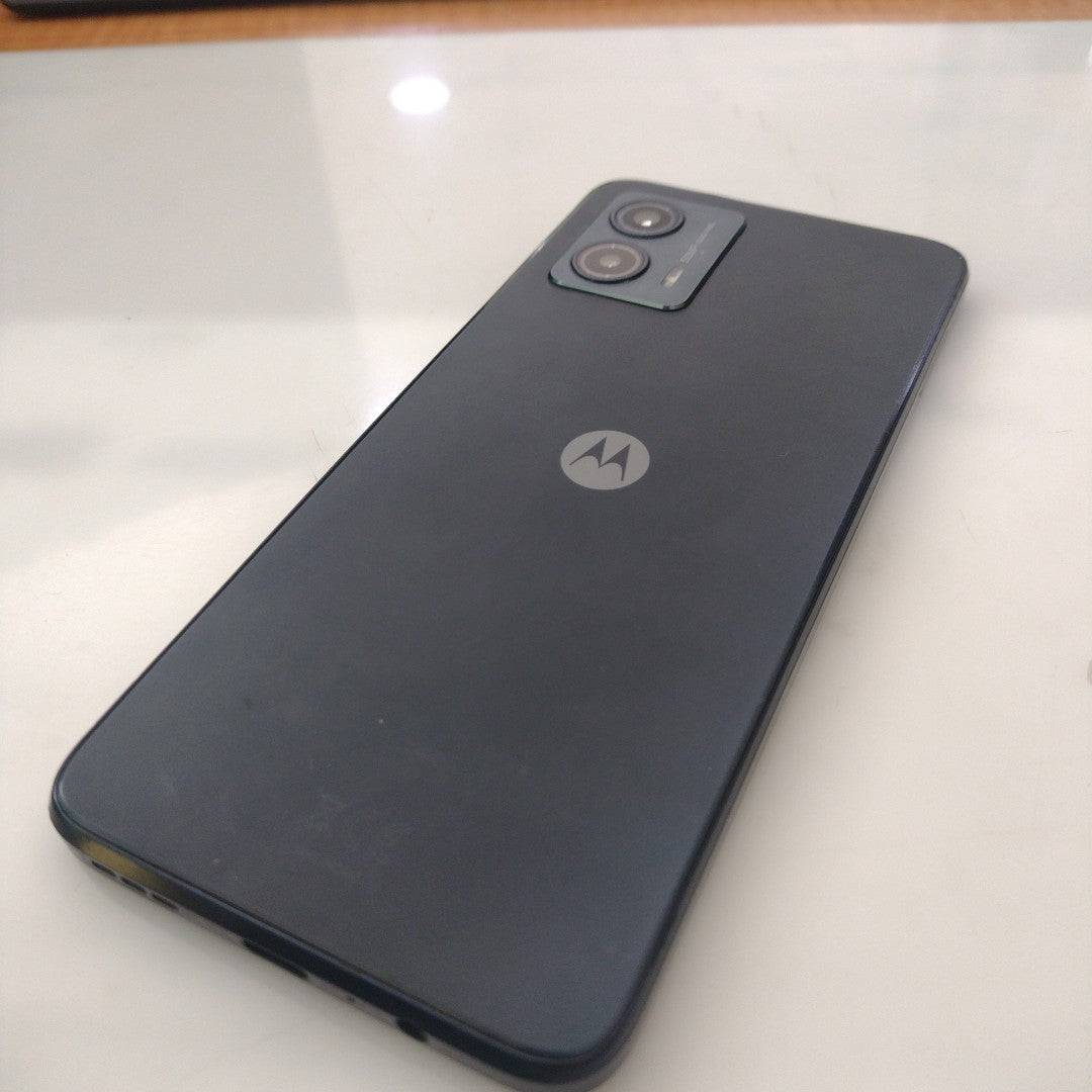 CELULAR MOTOROLA MOTO G53 5G XT2335-1 (2022) 128 GB 6 GB RAM (SEMINUEVO)