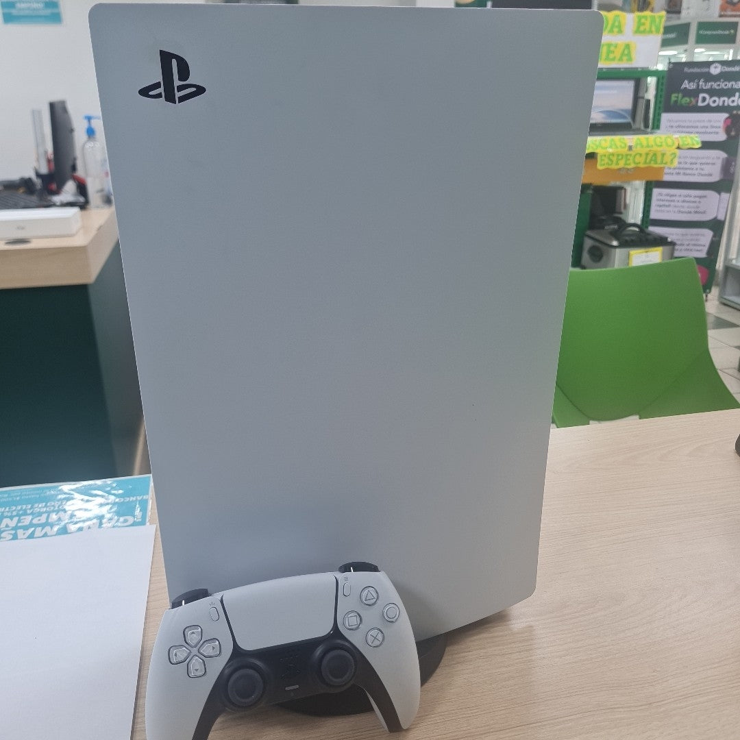 CONSOLA DE VIDEOJUEGO SONY PS5 825 SSD (SEMINUEVO)