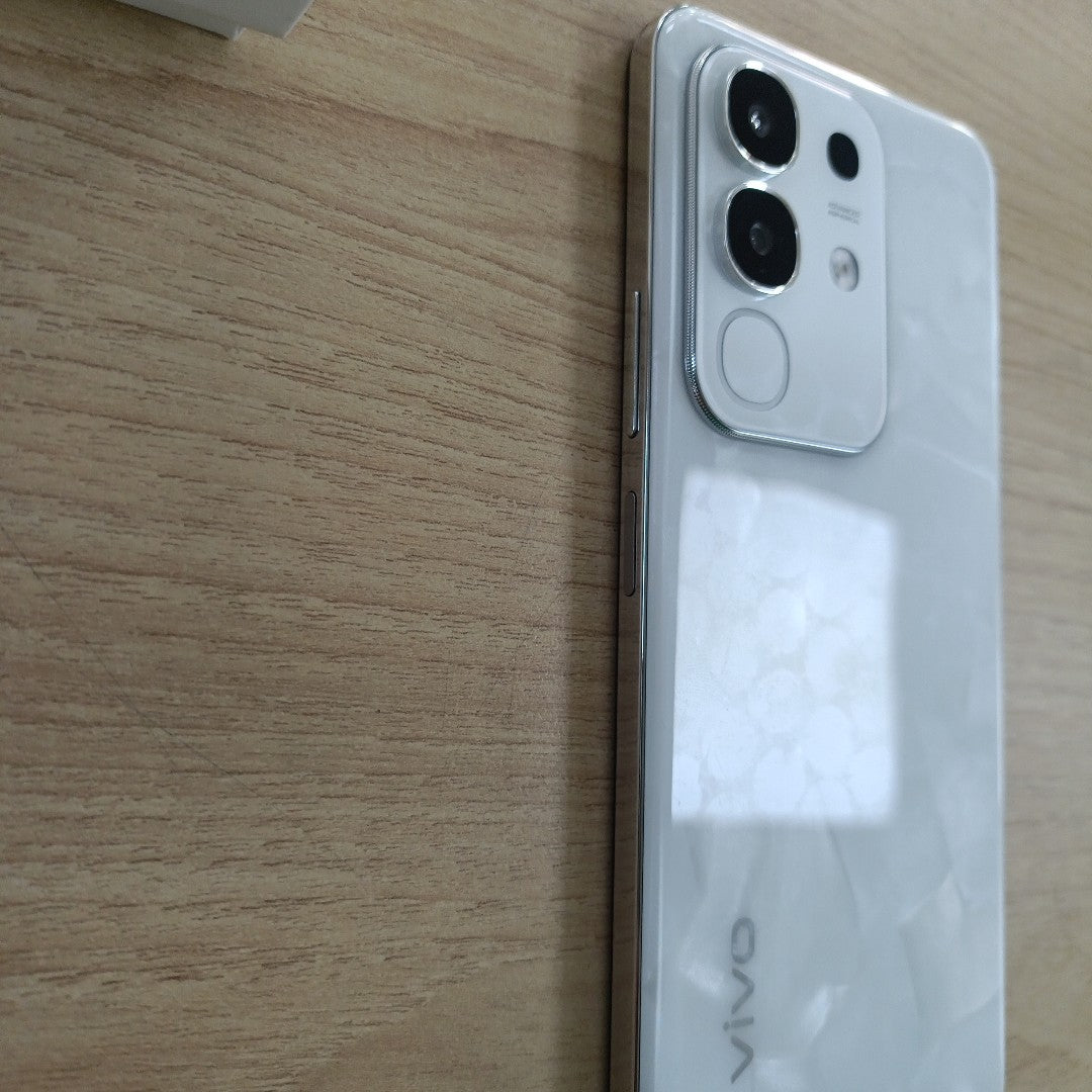 CELULAR VIVO Y29 V2434 (2025) 256 GB 8 GB RAM (SEMINUEVO)