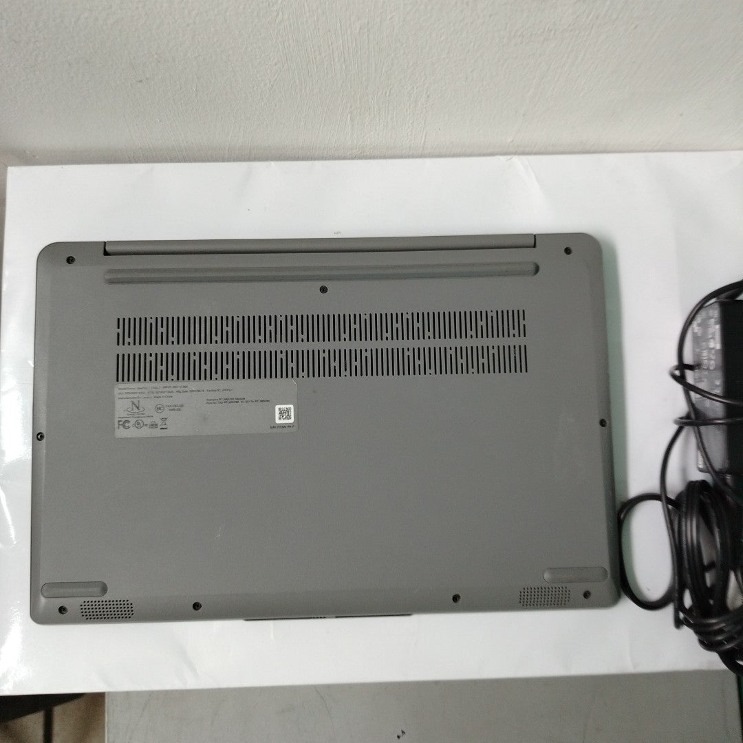 LAPTOP LENOVO IDEAPAD 1 14IGL7 (2022) 128 GB SSD 4 GB RAM (SEMINUEVO)