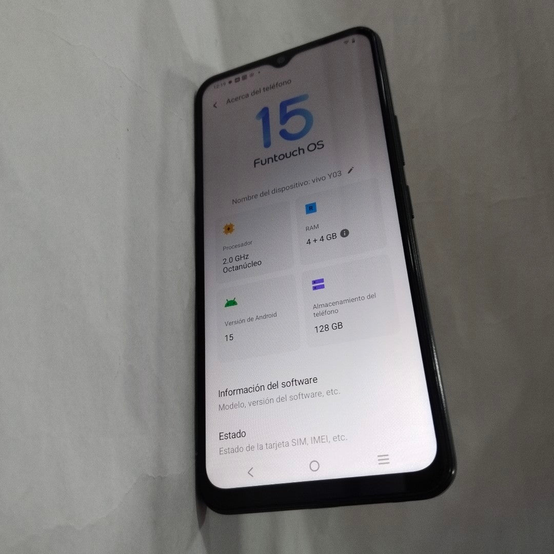 CELULAR VIVO Y03 V2332 (2024) 128 GB 4 GB RAM (SEMINUEVO)