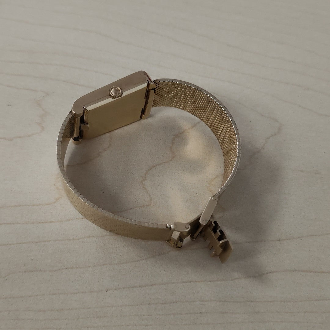 RELOJ CAJA Y PULSO ORO. ORO. 18 K 80.5 GRMS (SEMINUEVO)