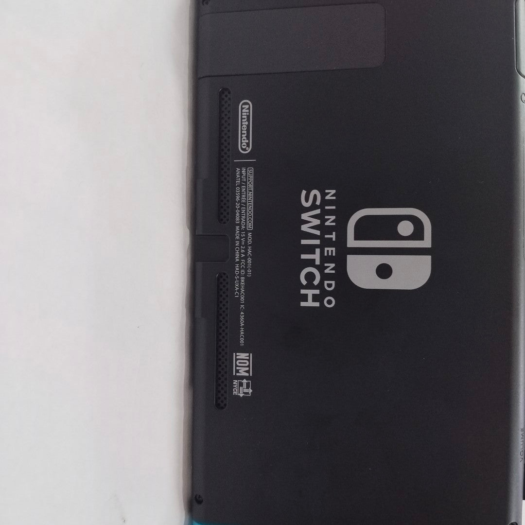 CONSOLA DE VIDEOJUEGO NINTENDO SWITCH 32 GB (SEMINUEVO)