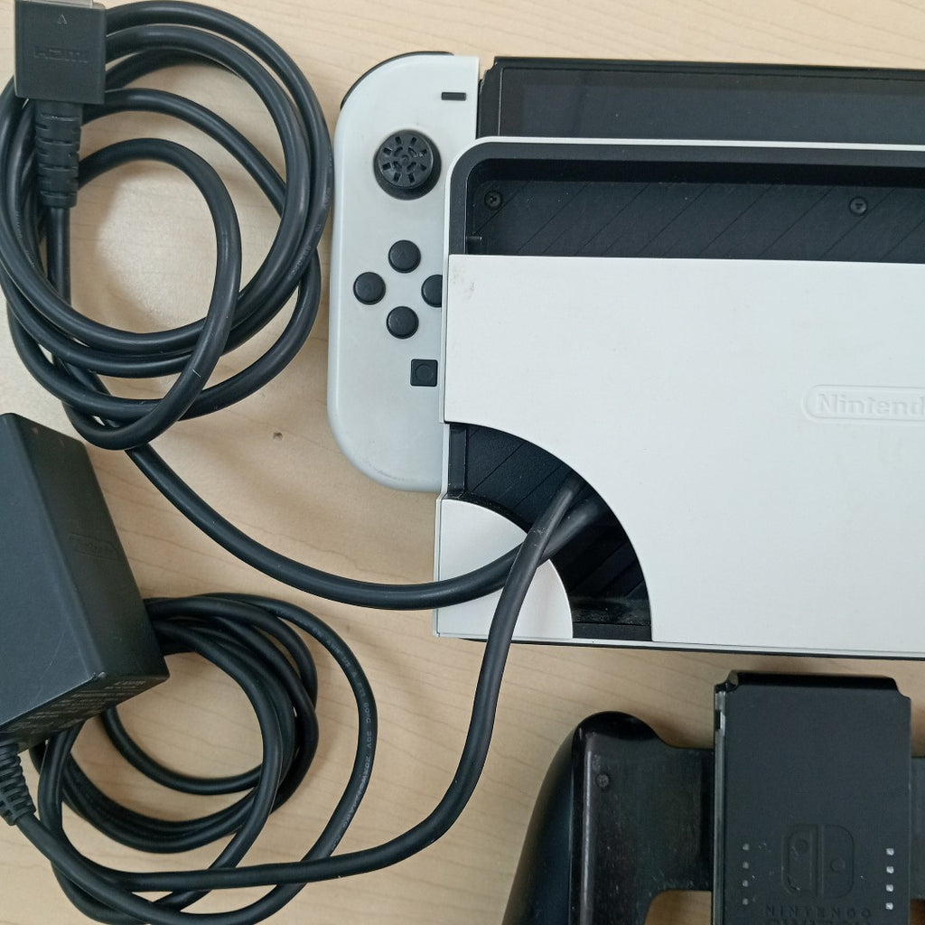 CONSOLA DE VIDEOJUEGO NINTENDO SWITCH 2 256 GB (SEMINUEVO)