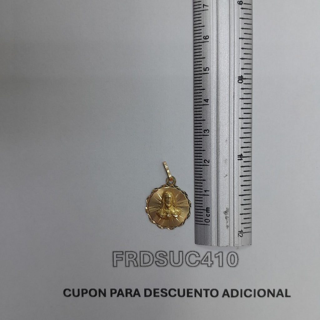 MEDALLA RELIGIOSA. ORO. 10 K 1.1 GRMS (SEMINUEVO)