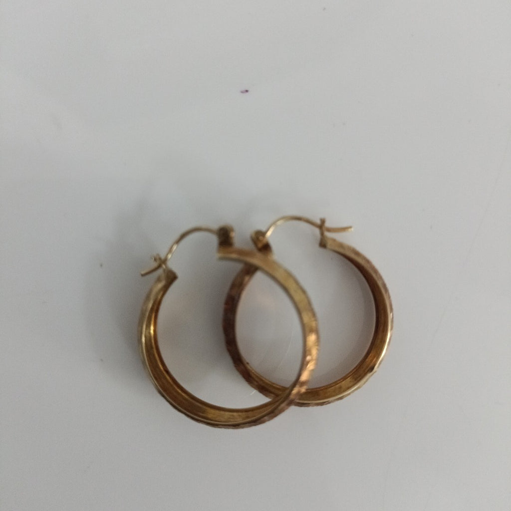 ARRACADAS PAR. ORO. 10 K 3.2 GRMS (SEMINUEVO)