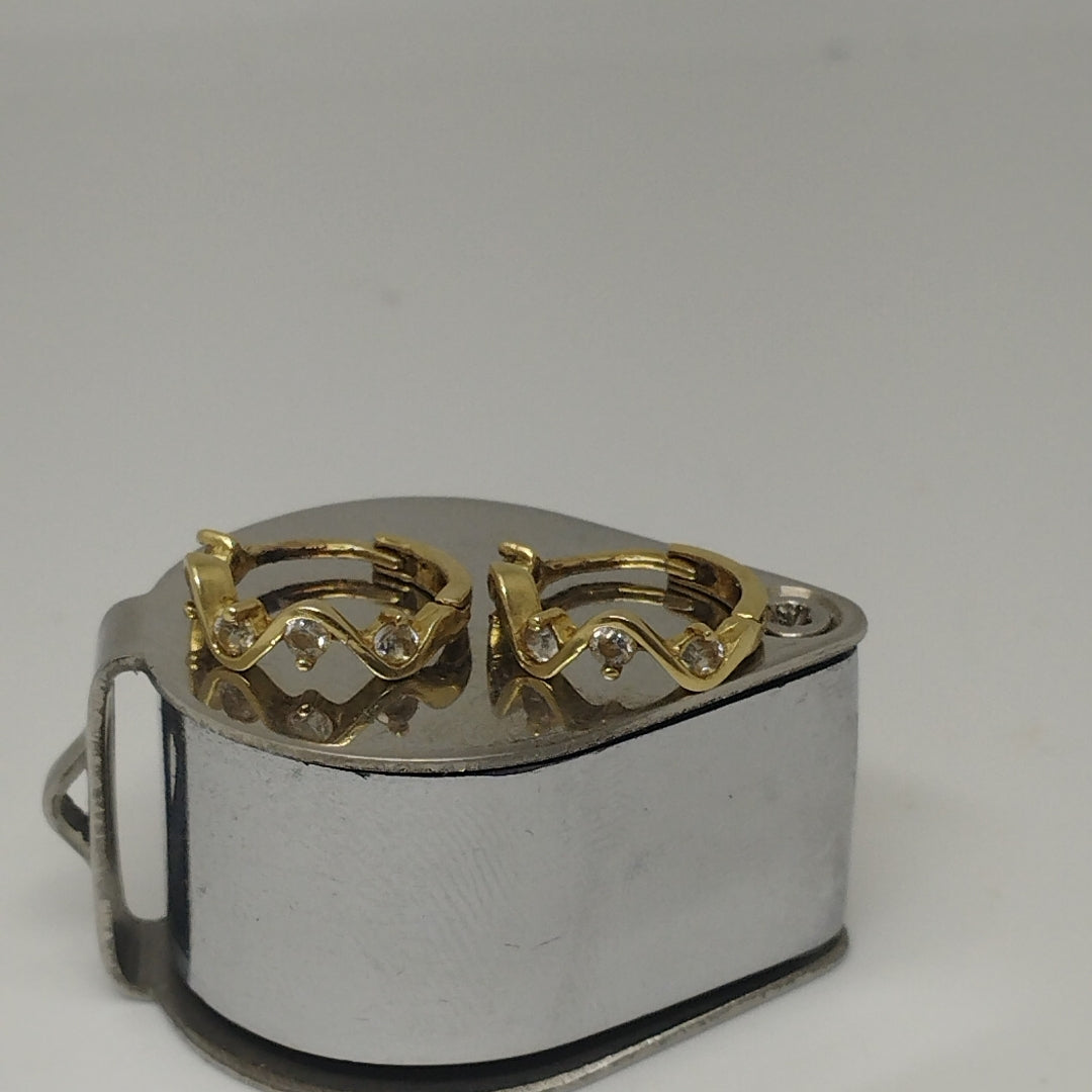 K1 1,40 GRMS 10 K ESPECIFICACIONES COMPLEMENTARIAS ARETES (SEMINUEVO)