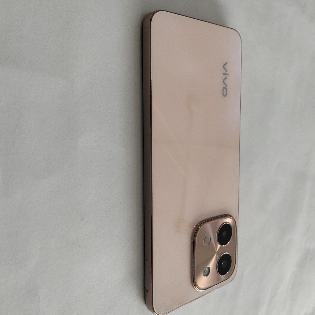 CELULAR VIVO Y28 V2352 256 GB 8 GB RAM (SEMINUEVO)