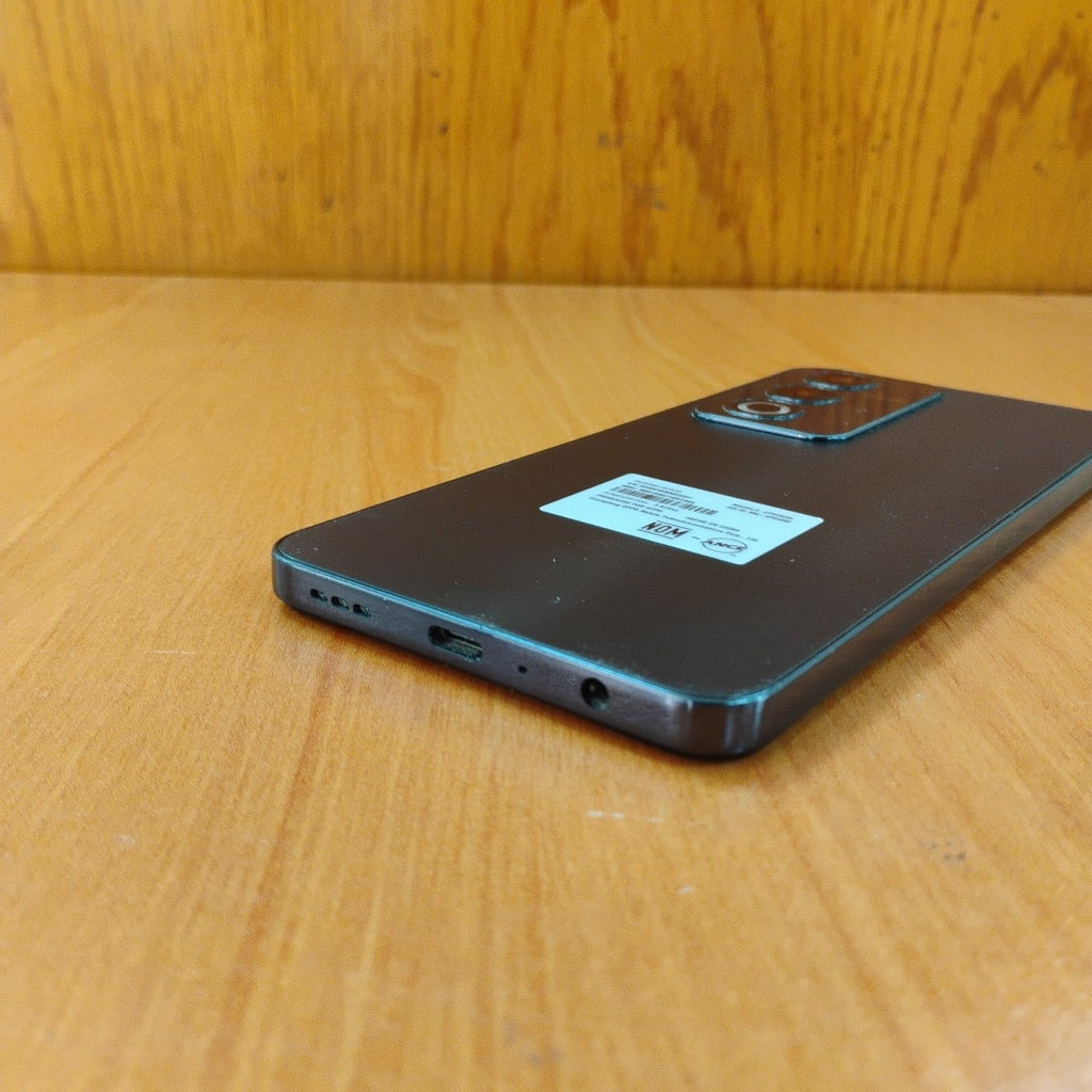 CELULAR OPPO  A80 5G CPH2639 (2024) 256 GB 8 GB RAM