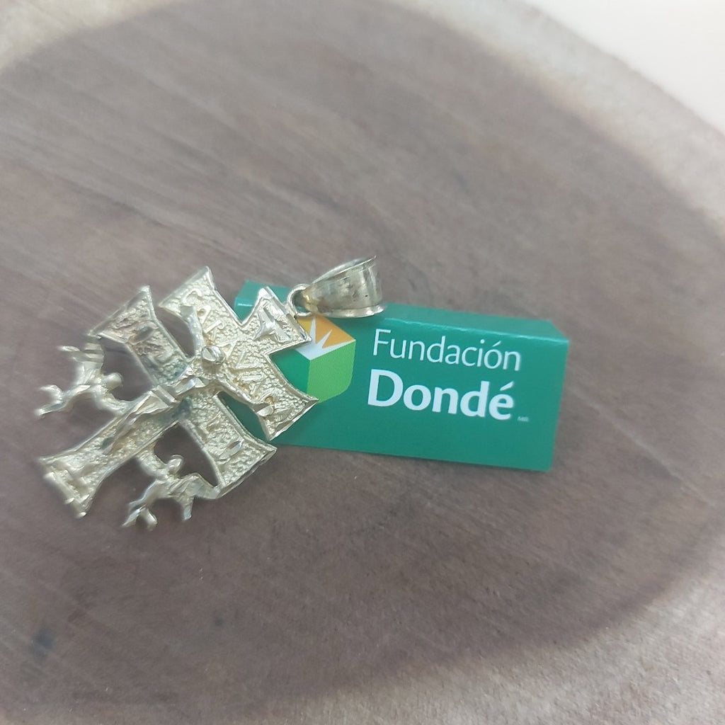 CRUZ DE CARAVACA, DIJE. ORO. 10 K 6 GRMS (SEMINUEVO)