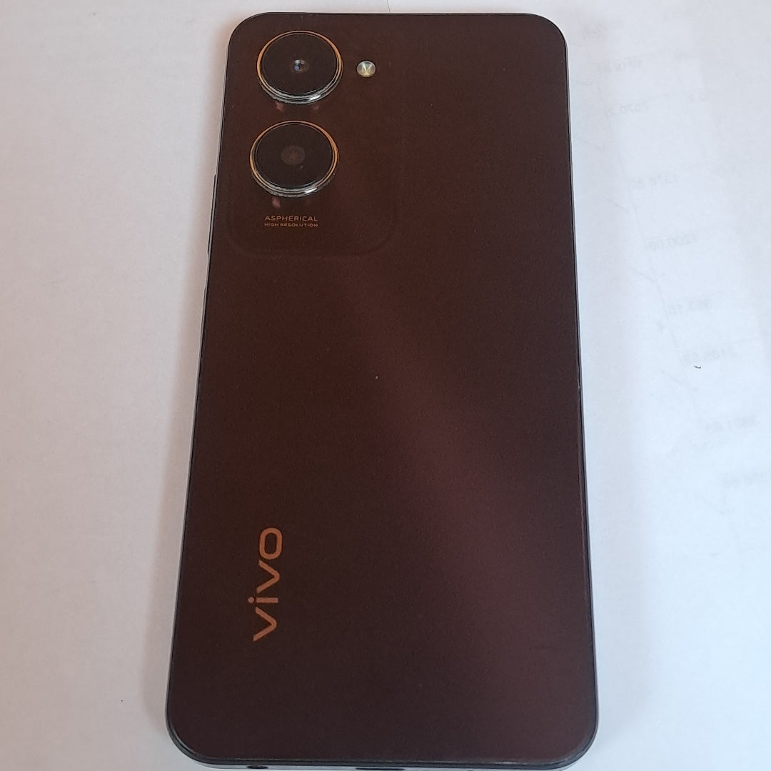 CELULAR VIVO Y18 V2333 256 GB 8 GB RAM (SEMINUEVO)