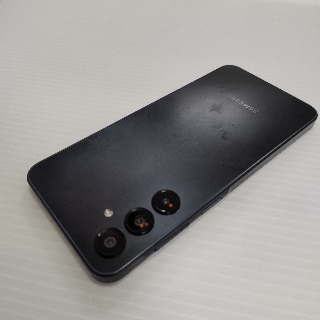 CELULAR SAMSUNG GALAXY A16 SM-A165M (2024) 128 GB 4 GB RAM (SEMINUEVO)