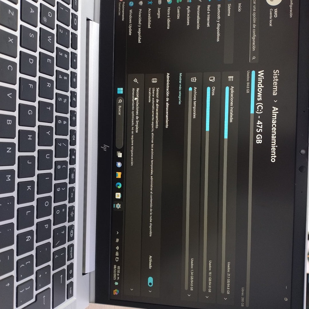 LAPTOP HP ELITEBOOK 630 G10 (2024) 512 GB SSD 32 GB RAM (SEMINUEVO)