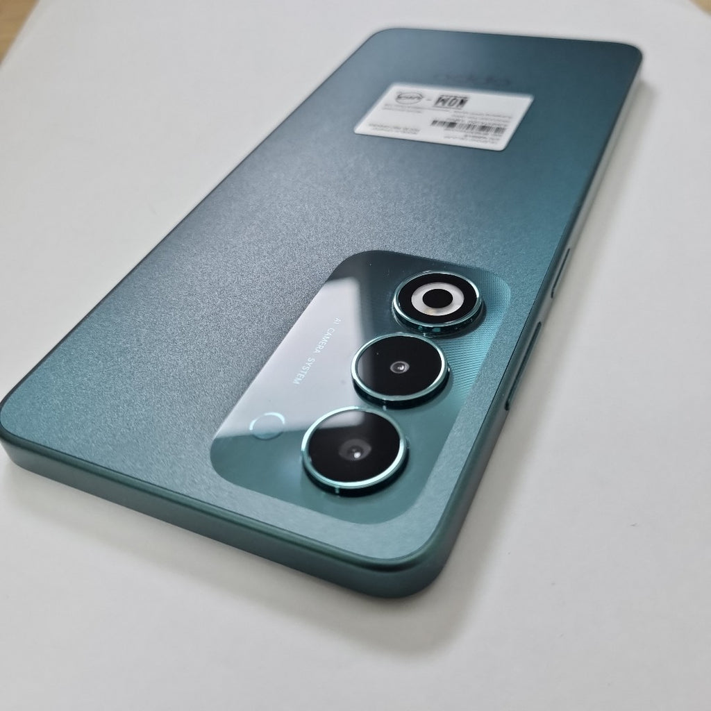 CELULAR OPPO  A5 CPH2727 (2025) 256 GB 4 GB RAM (SEMINUEVO)