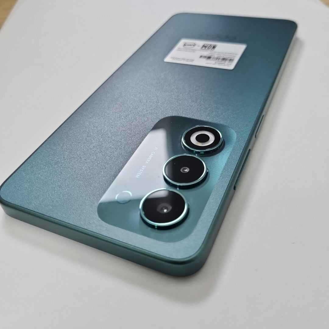 CELULAR OPPO  A5 CPH2727 (2025) 256 GB 4 GB RAM (SEMINUEVO)