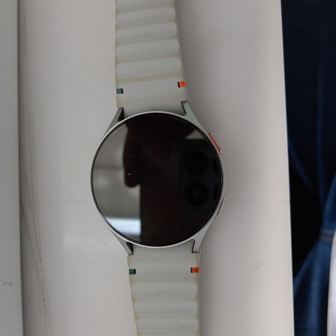 SMARTWATCH SAMSUNG GALAXY WATCH 7 SM-L310 44 MM GPS (SEMINUEVO)
