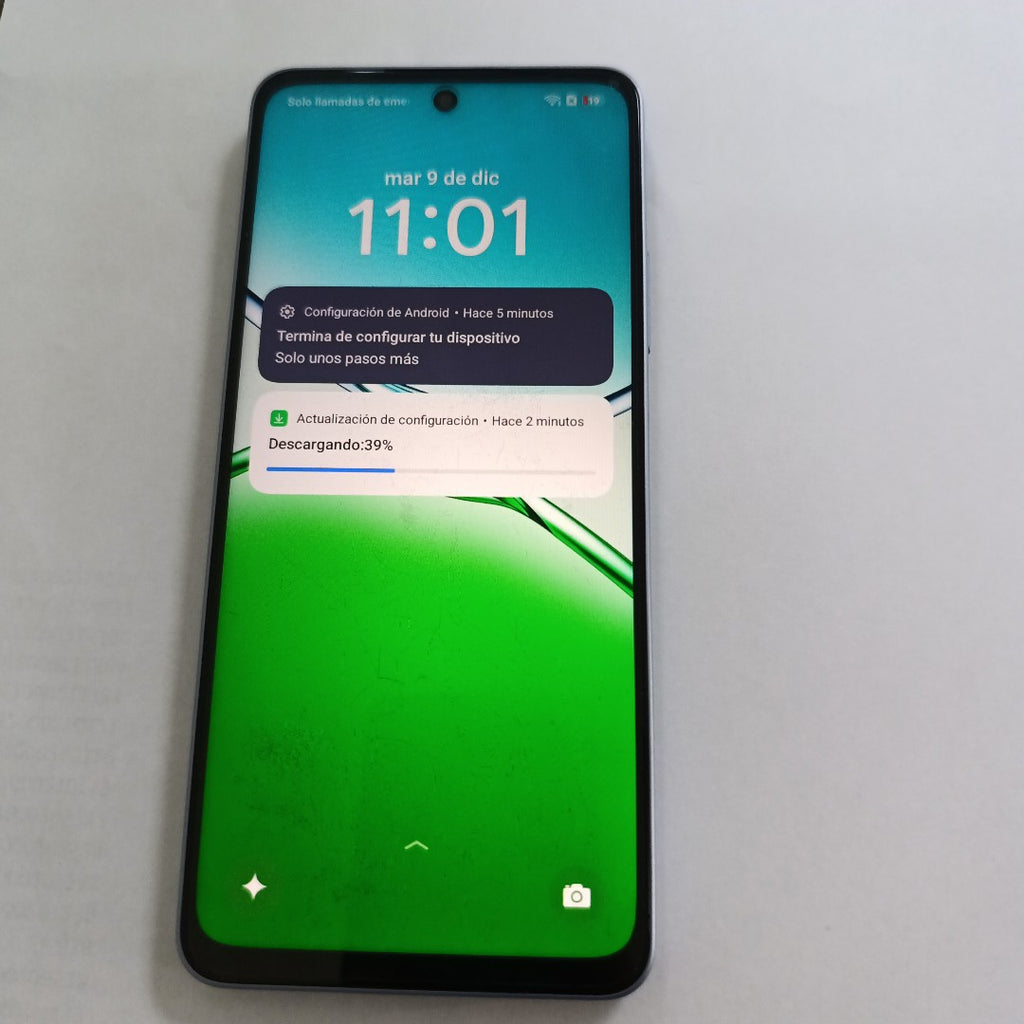CELULAR OPPO  A5 PRO CPH2711 (2025) 256 GB 8 GB RAM (SEMINUEVO)