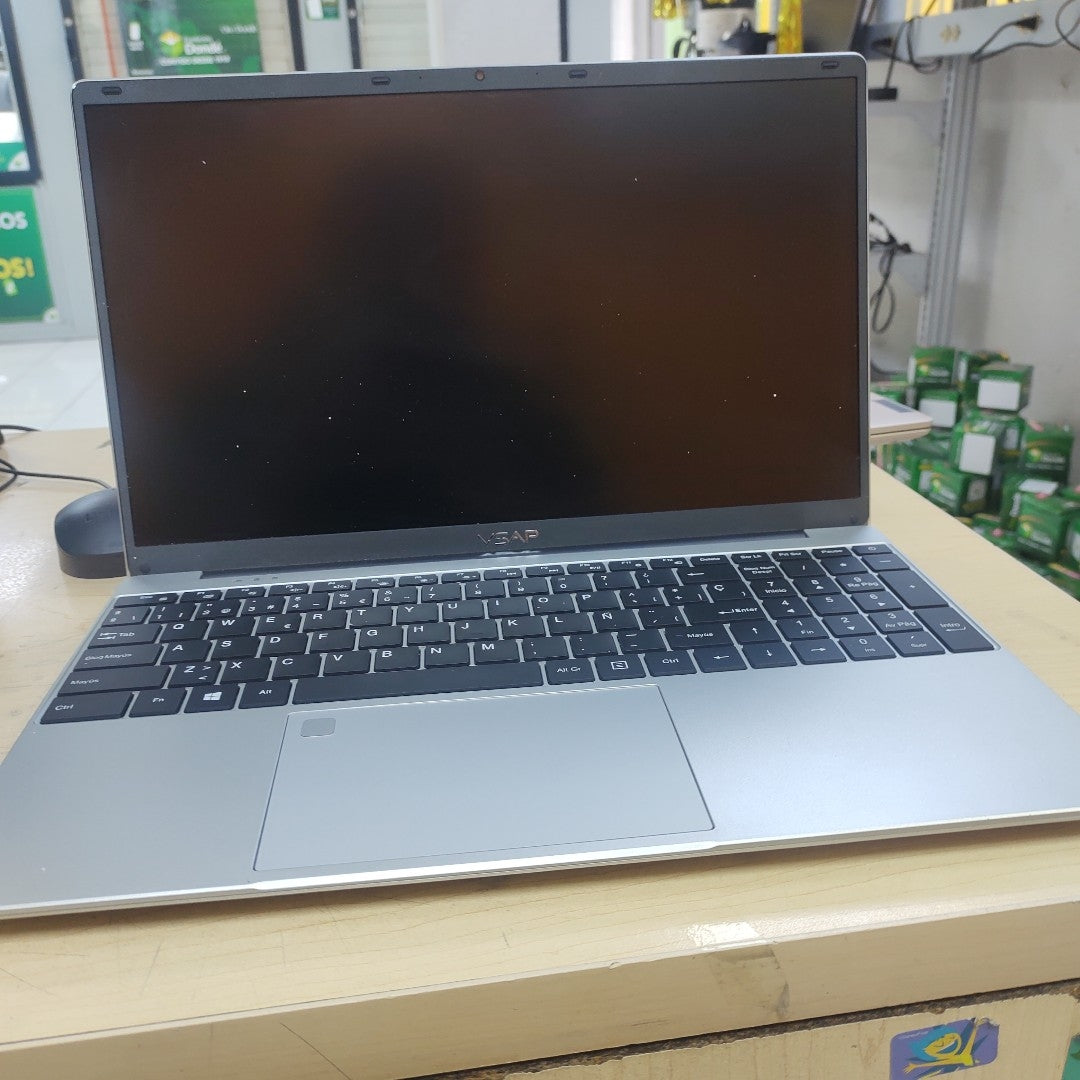 LAPTOP VSAP VNJH-1501-1 512 GB SSD 16 GB RAM (SEMINUEVO)