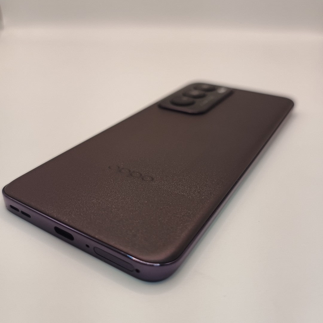 CELULAR OPPO   RENO12 5G CPH2625 (2024) 512 GB 12 GB RAM