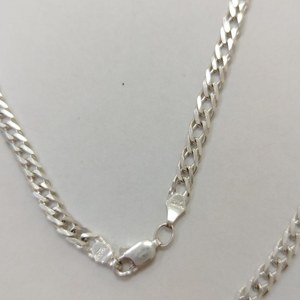 CADENA, DIJE PLATA 22.5 GRMS (SEMINUEVO)