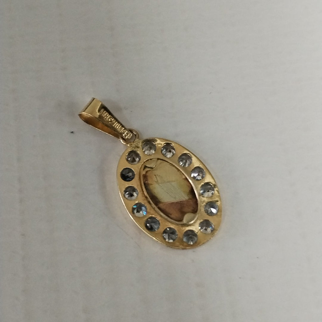 K1 0,80 GRMS 10 K ESPECIFICACIONES COMPLEMENTARIAS MEDALLA DE BAUTISMO CON CIRCON (SEMINUEVO)