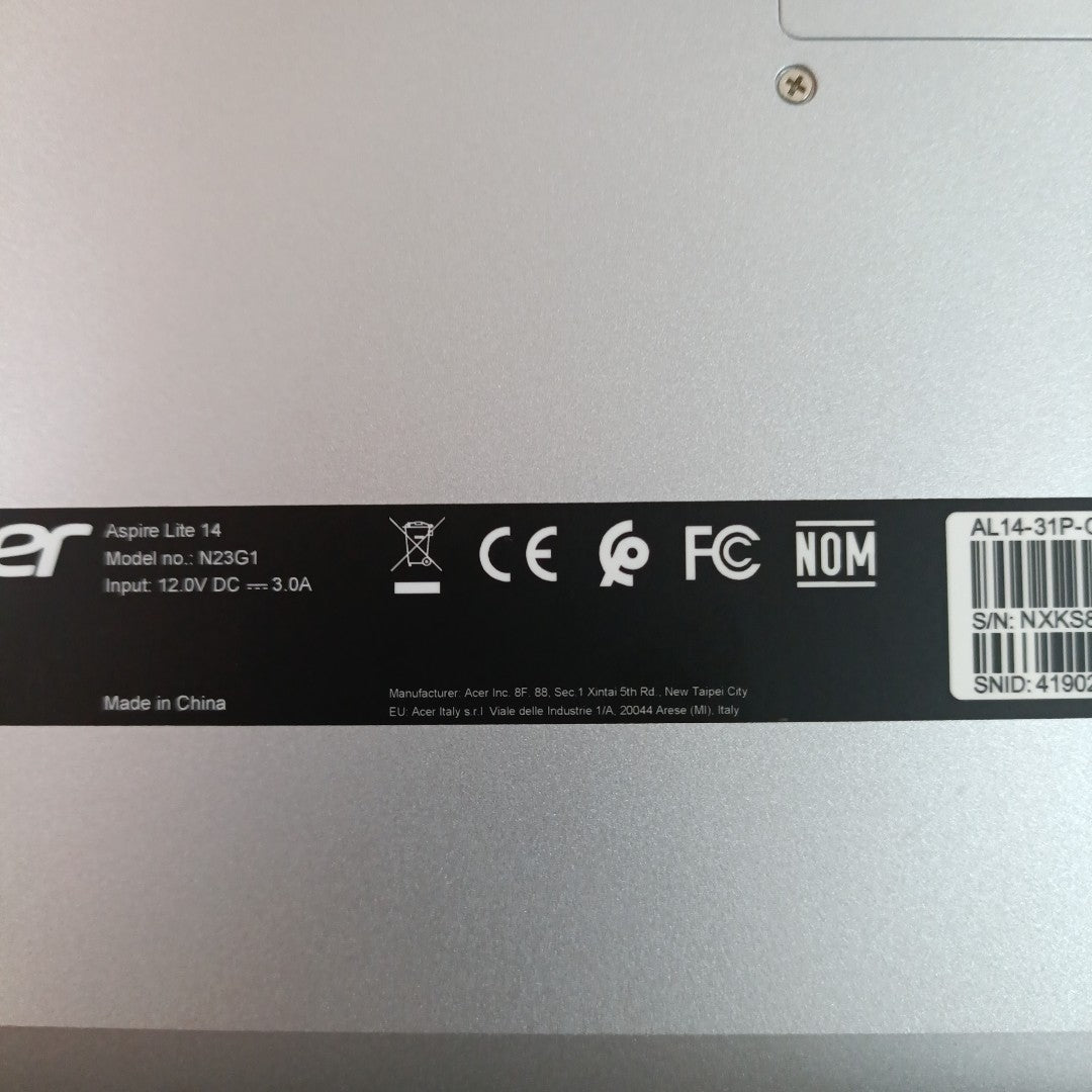 LAPTOP ACER ASPIRE LITE 14 AL14-31P-C0S2 (2024) 256 GB SSD 8 GB RAM (SEMINUEVO)