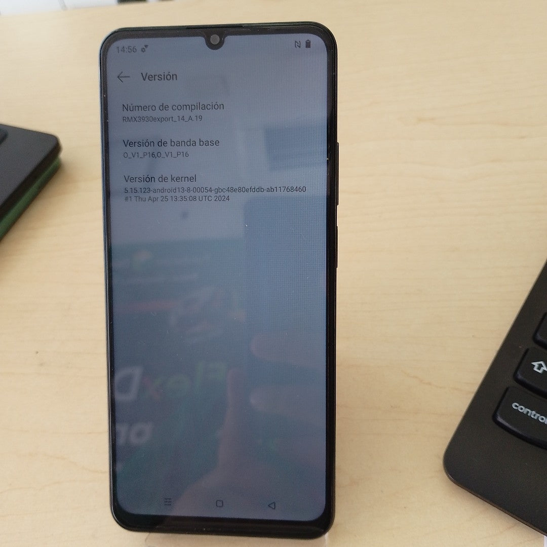 CELULAR REALME C61 RMX3930 (2024) 256 GB 4 GB RAM (SEMINUEVO)