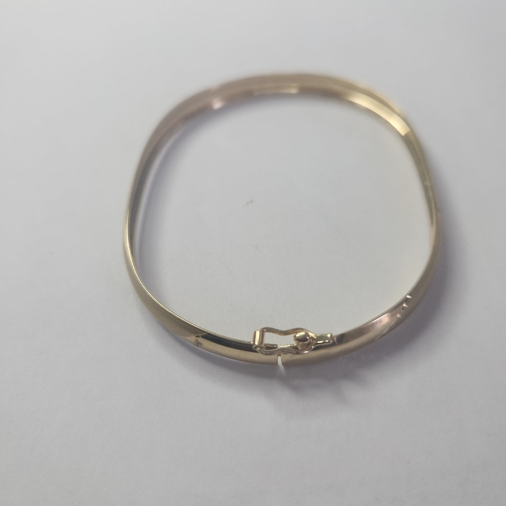PULSERA RIGIDA ORO 14 K 5.6 GRMS (SEMINUEVO)
