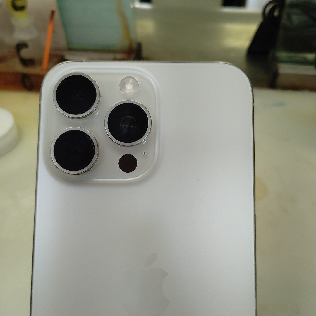 CELULAR APPLE IPHONE 15 PRO MAX A3105 (2023) 256 GB 8 GB RAM (SEMINUEVO)